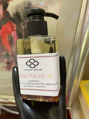 Soap Snob-Rose Facial Oil- NWOT